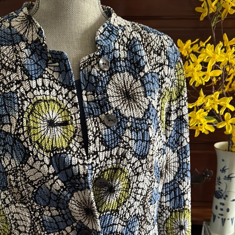 Gump's Geometric Floral Patterned Button-Up Jacket Size Large